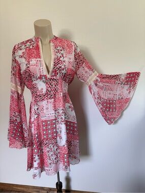 Miin Bohemian Mini Patchwork Dress Small w/ Bell Sleeves Lace Trim